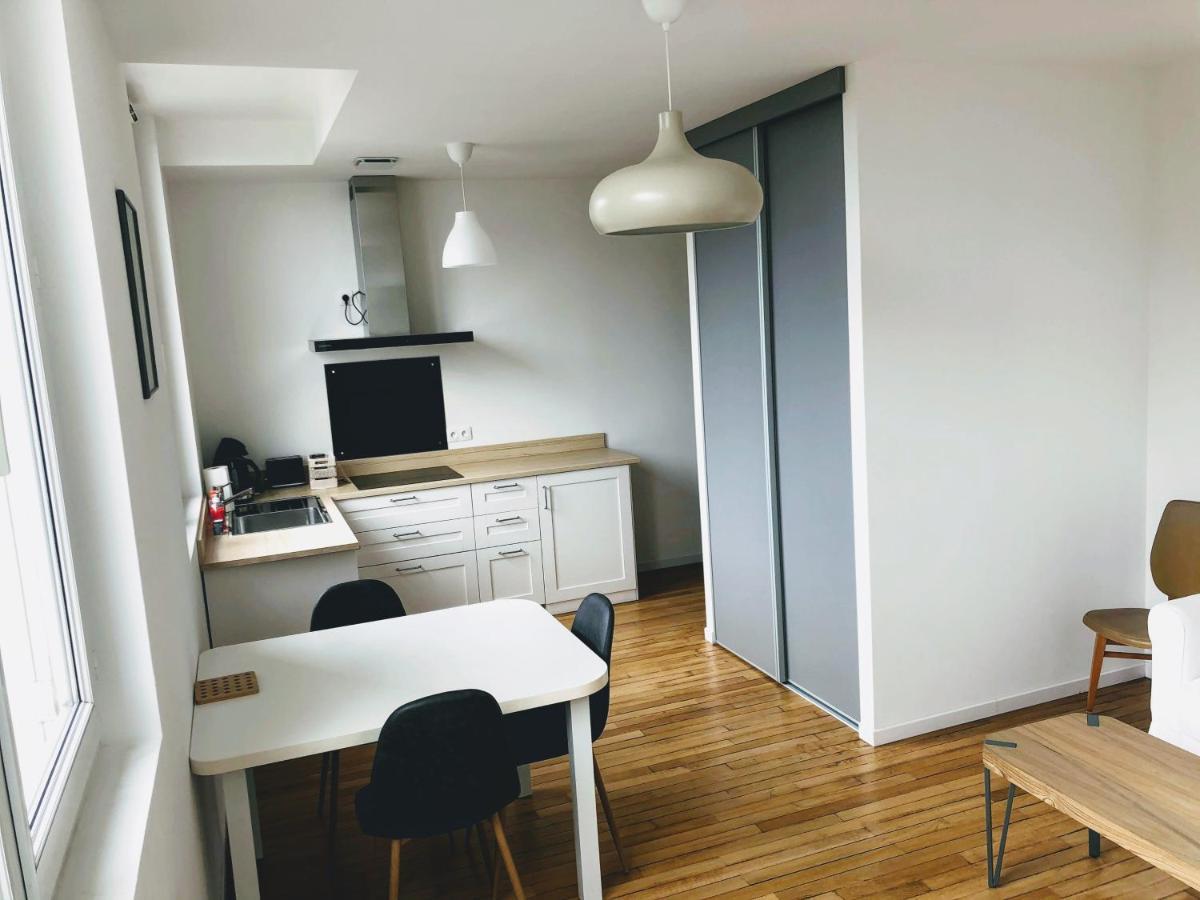 Apartamento Le Seize - Parking Prive Châlons-en-Champagne Exterior foto
